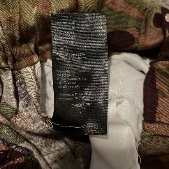 urban outfitters camo pant size xtra small - Picture 5 of 6